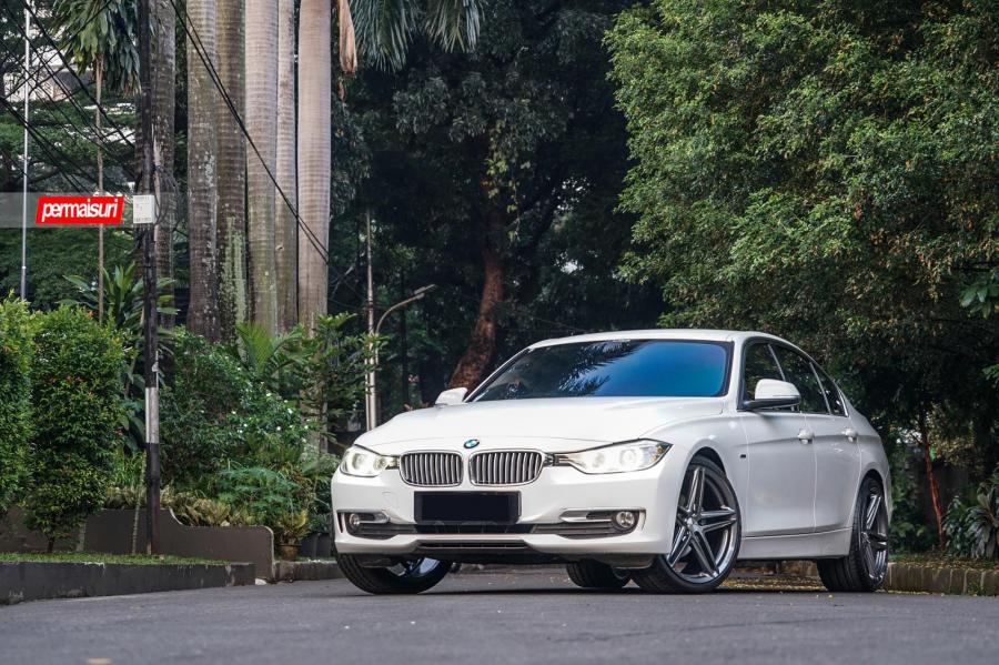  BMW 320d Sedan on Vossen Wheels (VFS5) 2017 года  (фото 3 из 11)